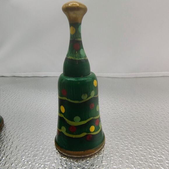 Vintage Wooden Christmas Bells Set of 4 - Picture 10 of 16
